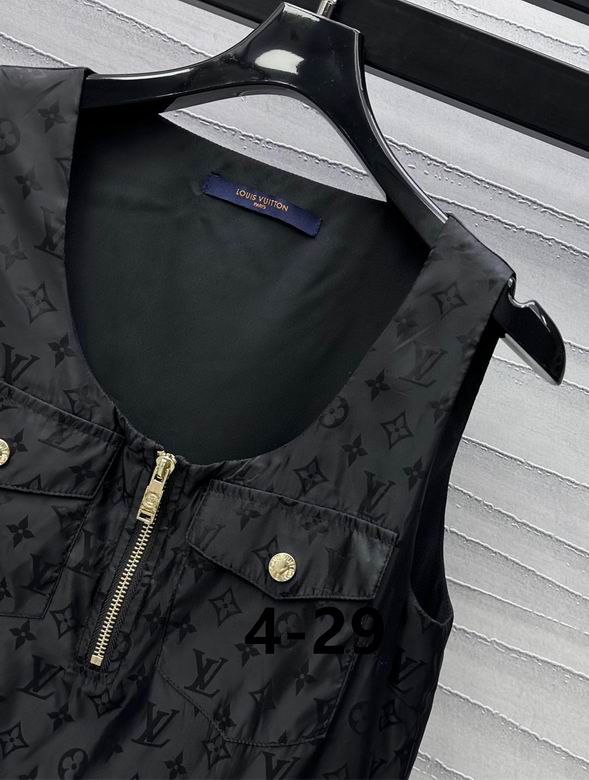Louis Vuitton Women’s Dress – Signature Fit Designer Dress (47)