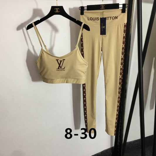 Louis Vuitton Sports Set – Monogram Gold & Brown Luxe (41)