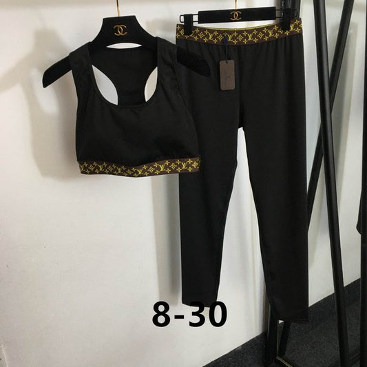 Louis Vuitton Sports Set – Signature Monogram Performance Fit
