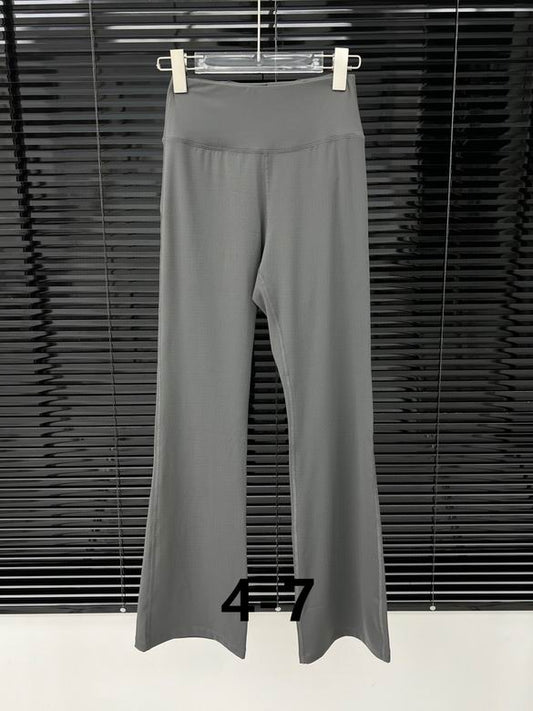 Alo Yoga Women’s Workout Pants – SculptFit Performance (41)