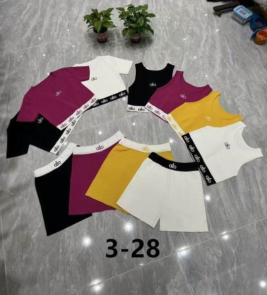 Alo Yoga Women’s Gym Bundle – 3 Tees + 4 Full Sports Bra Sets (S–XL)