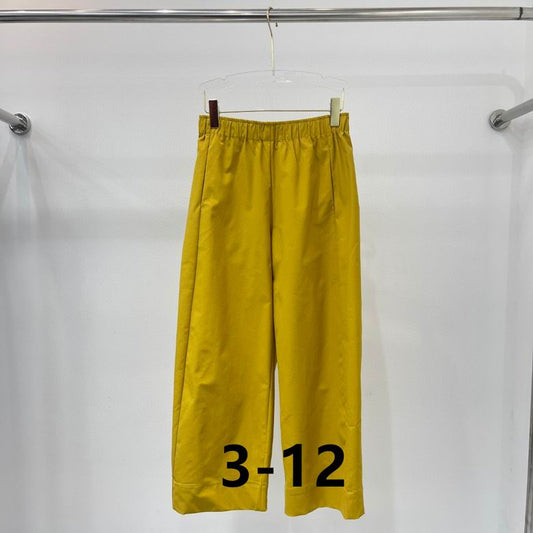 Lululemon Women’s Performance Pants – FlexTech Movement Fit (2)
