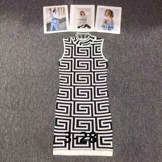 Balmain-Inspired Structured Dress – LuxeFit Edition (180)